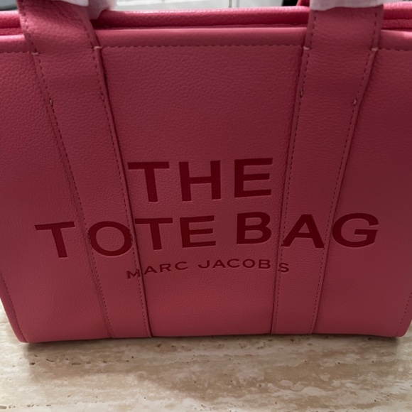 Marc Jacob’s Tote bag - Picture 2 of 5